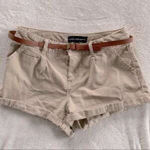 Tan shorts by ambiance apparel size sm with belt